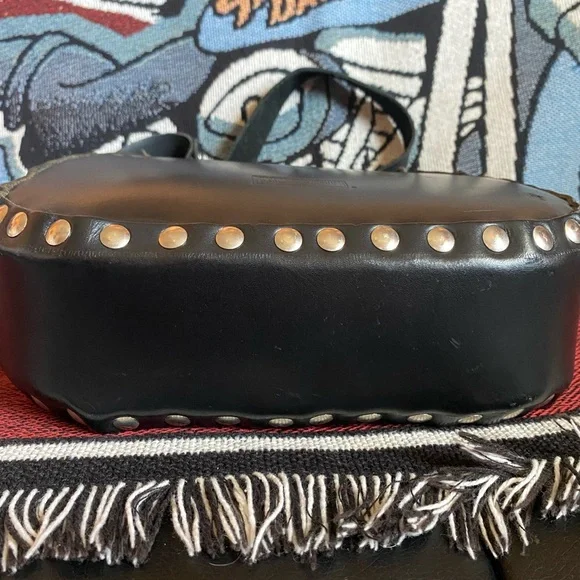 Harley-Davidson Black Women’s Bag with Iconic Design - Picture 3 of 4